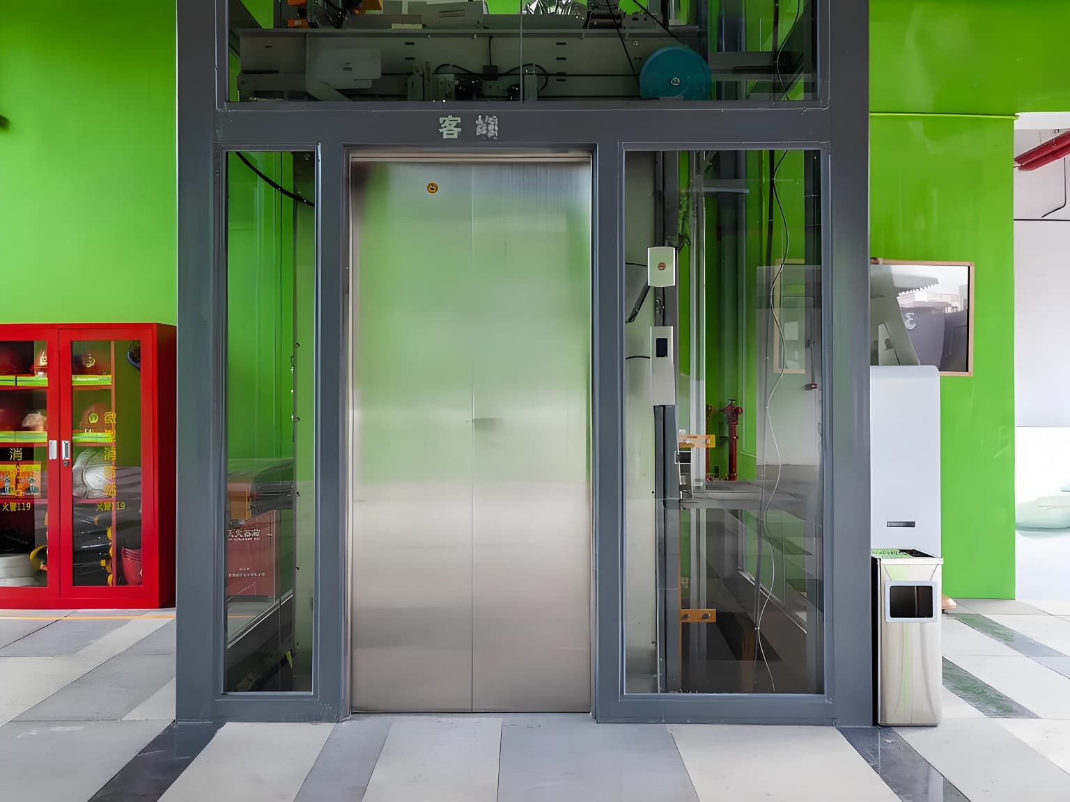 电梯厅